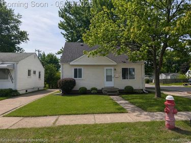 13006 Sherman Avenue, Warren, MI 48089