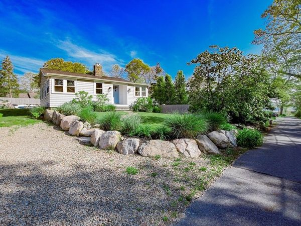 9 Quelle Lane, Marion, MA 02738