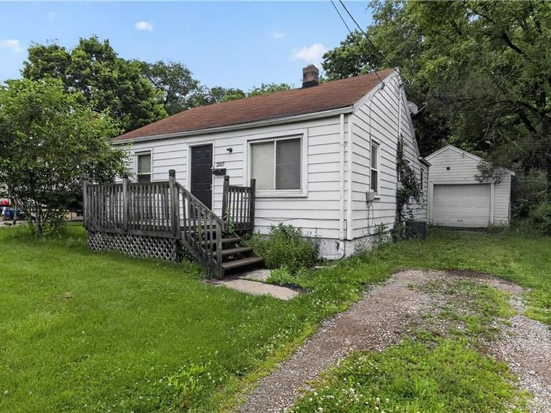 2017 Carolina Street, Middletown, OH 45044 Photo 2