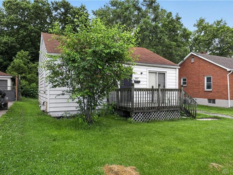 2017 Carolina Street, Middletown, OH 45044 Photo 3
