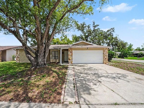 11424 SCALLOP DRIVE , PORT RICHEY, FL 34668