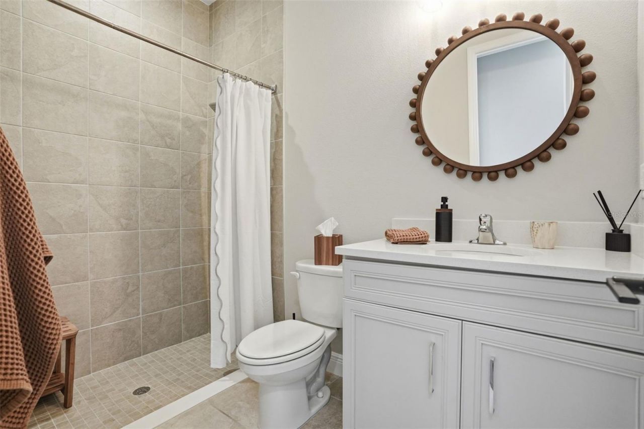 1916 Jullee Lane, Palm Harbor, FL 34683 Photo