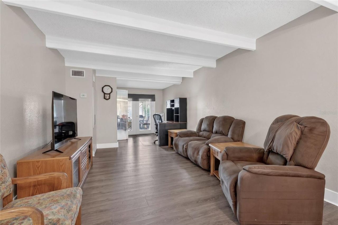 1513 Club Circle, Lakeshore, FL 33854 Photo