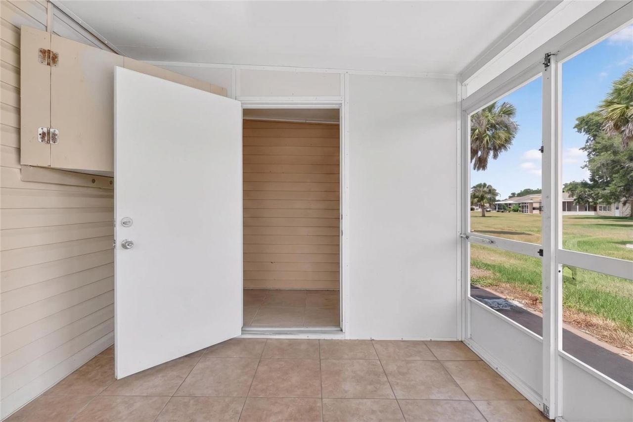 1513 Club Circle, Lakeshore, FL 33854 Photo