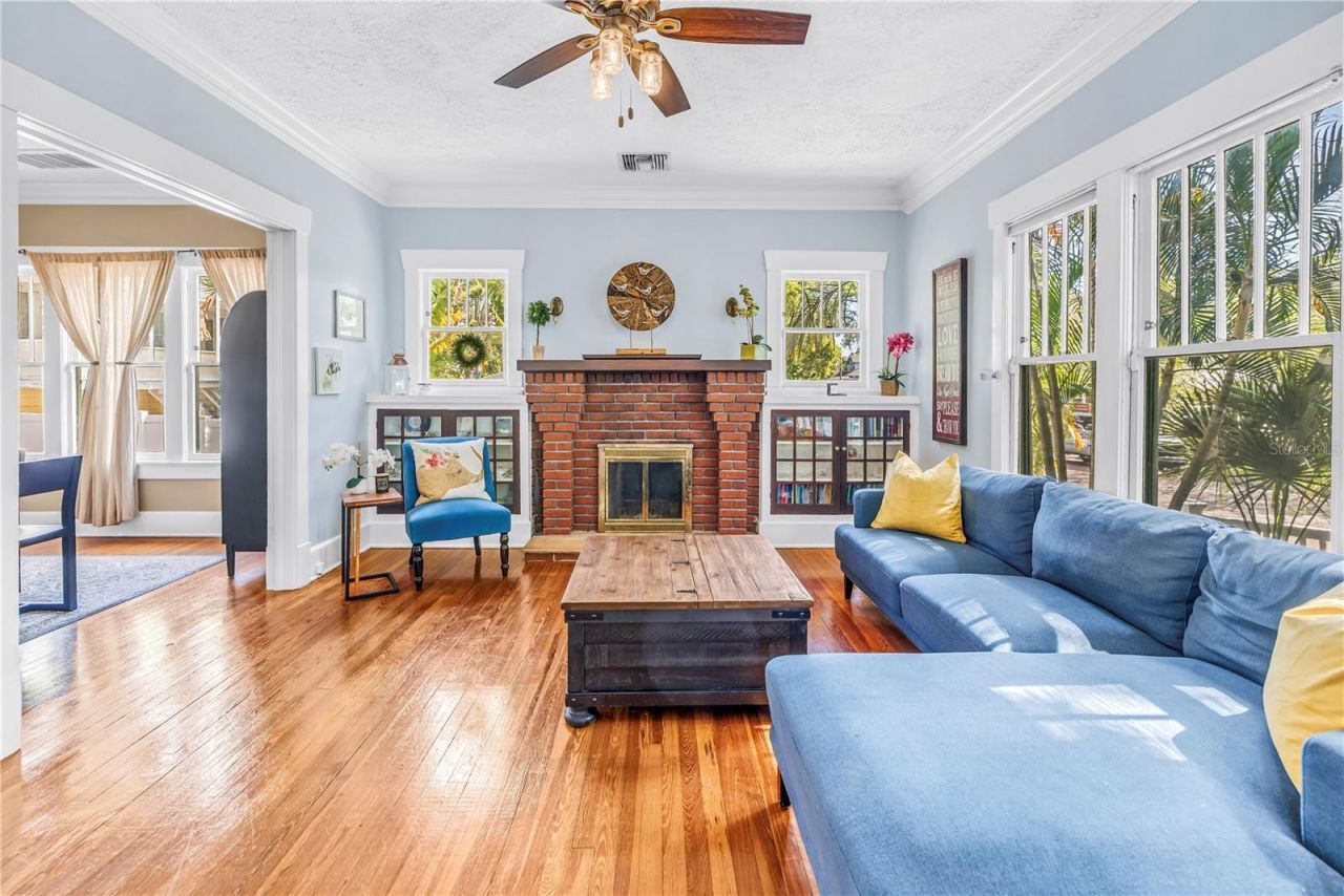 1114 3rd Street N, Saint Petersburg, FL 33701 Photo