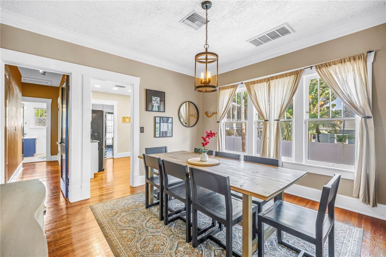 1114 3rd Street N, Saint Petersburg, FL 33701 Photo