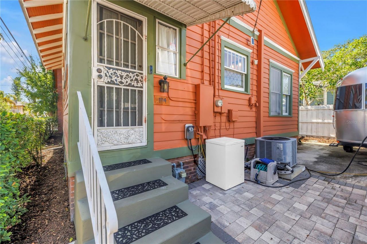 1114 3rd Street N, Saint Petersburg, FL 33701 Photo