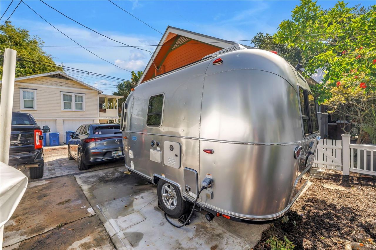 1114 3rd Street N, Saint Petersburg, FL 33701 Photo