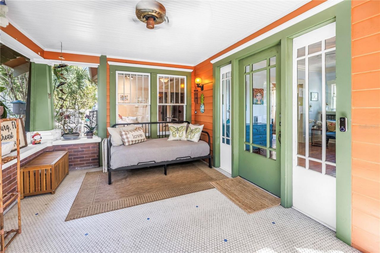 1114 3rd Street N, Saint Petersburg, FL 33701 Photo