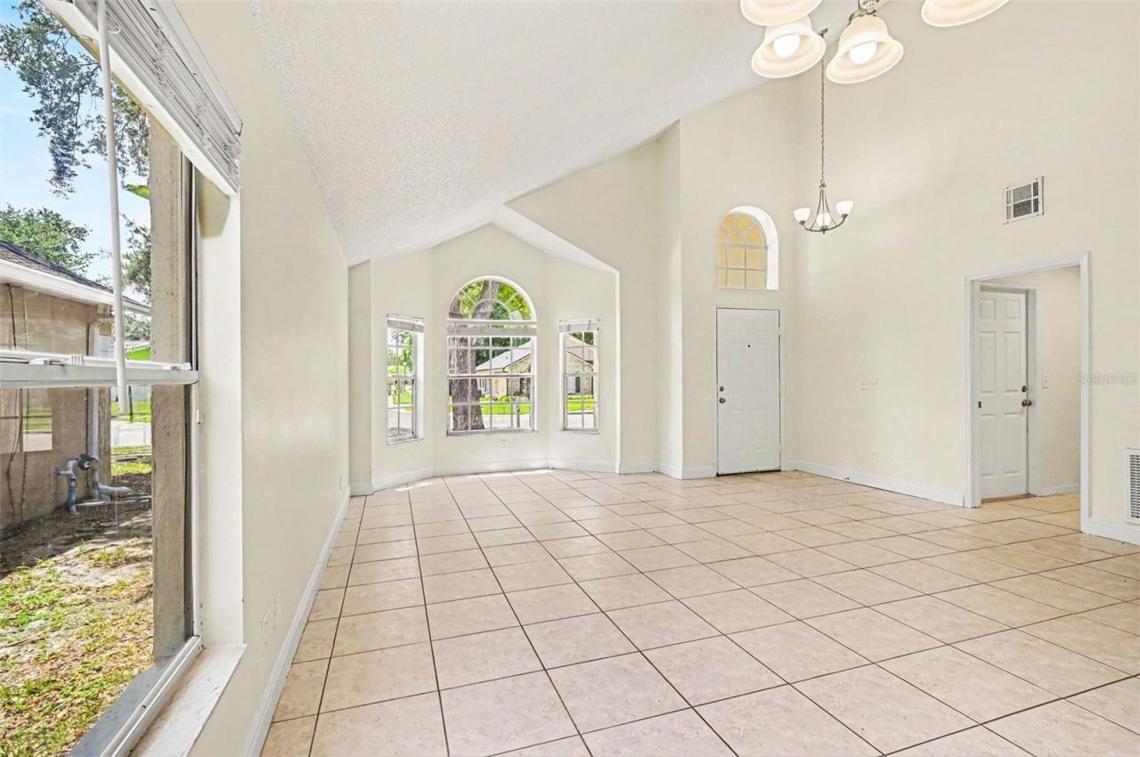 4417 King Edward Drive, Orlando, FL 32826 Photo
