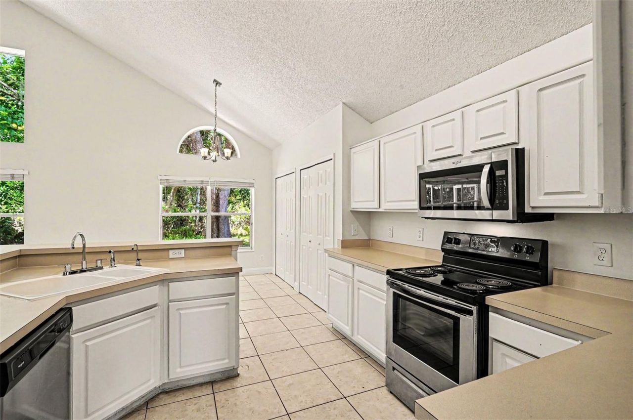 4417 King Edward Drive, Orlando, FL 32826 Photo