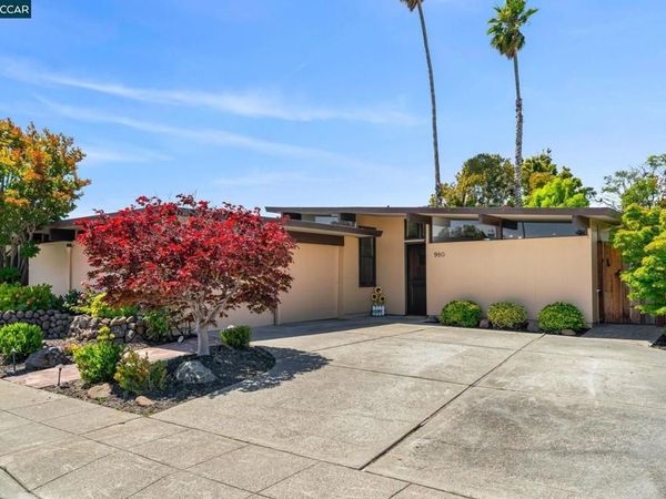 980 Crane Ave, Foster City, CA 94404