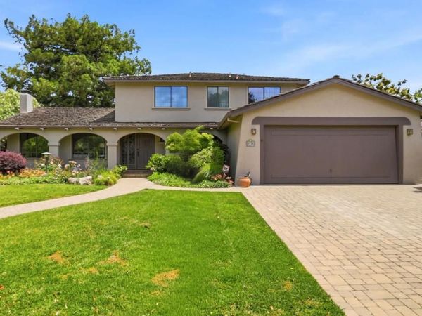 1131 Runnymead Drive, Los Altos, CA 94024