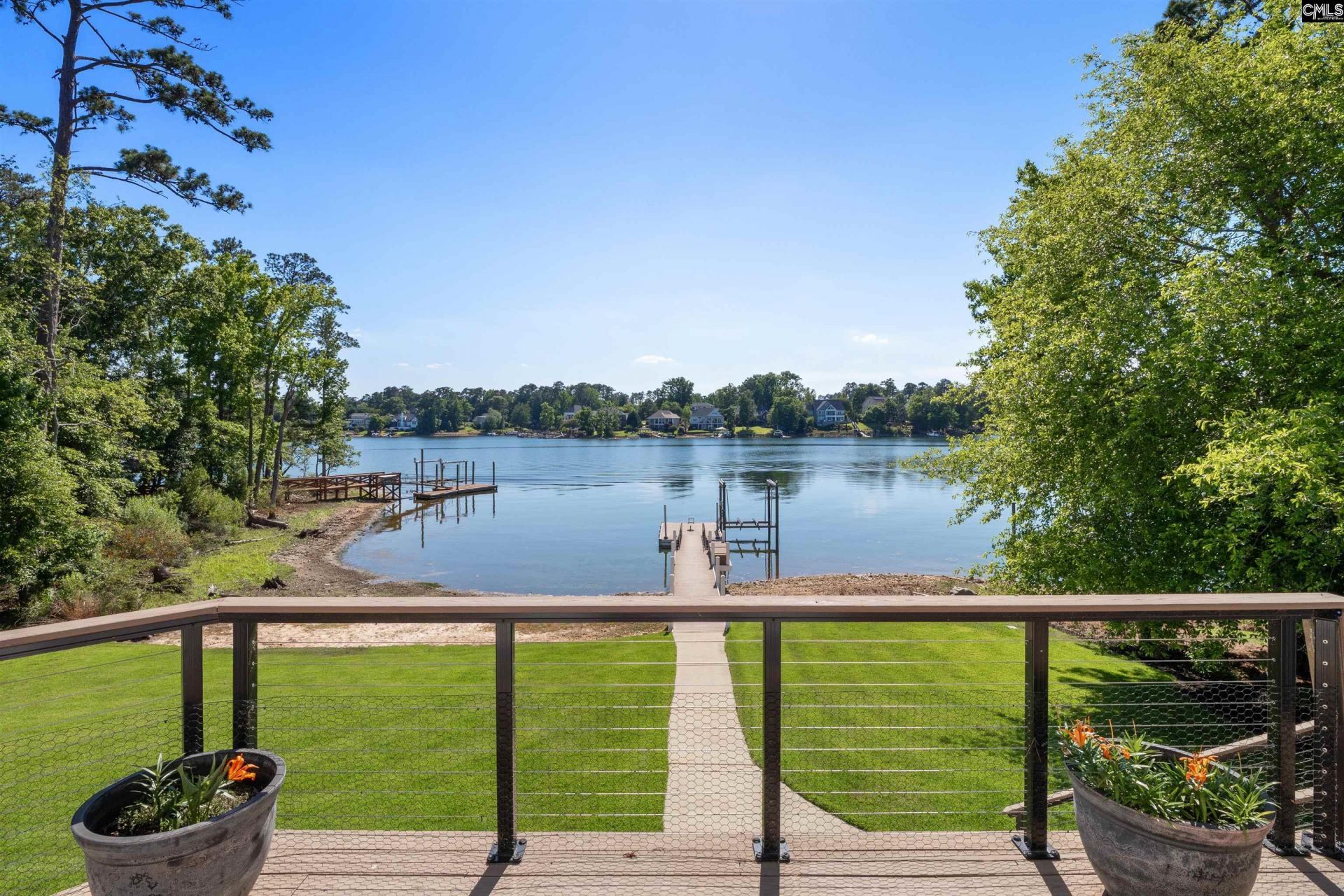 604 Wisteria Key Place  Photo 9