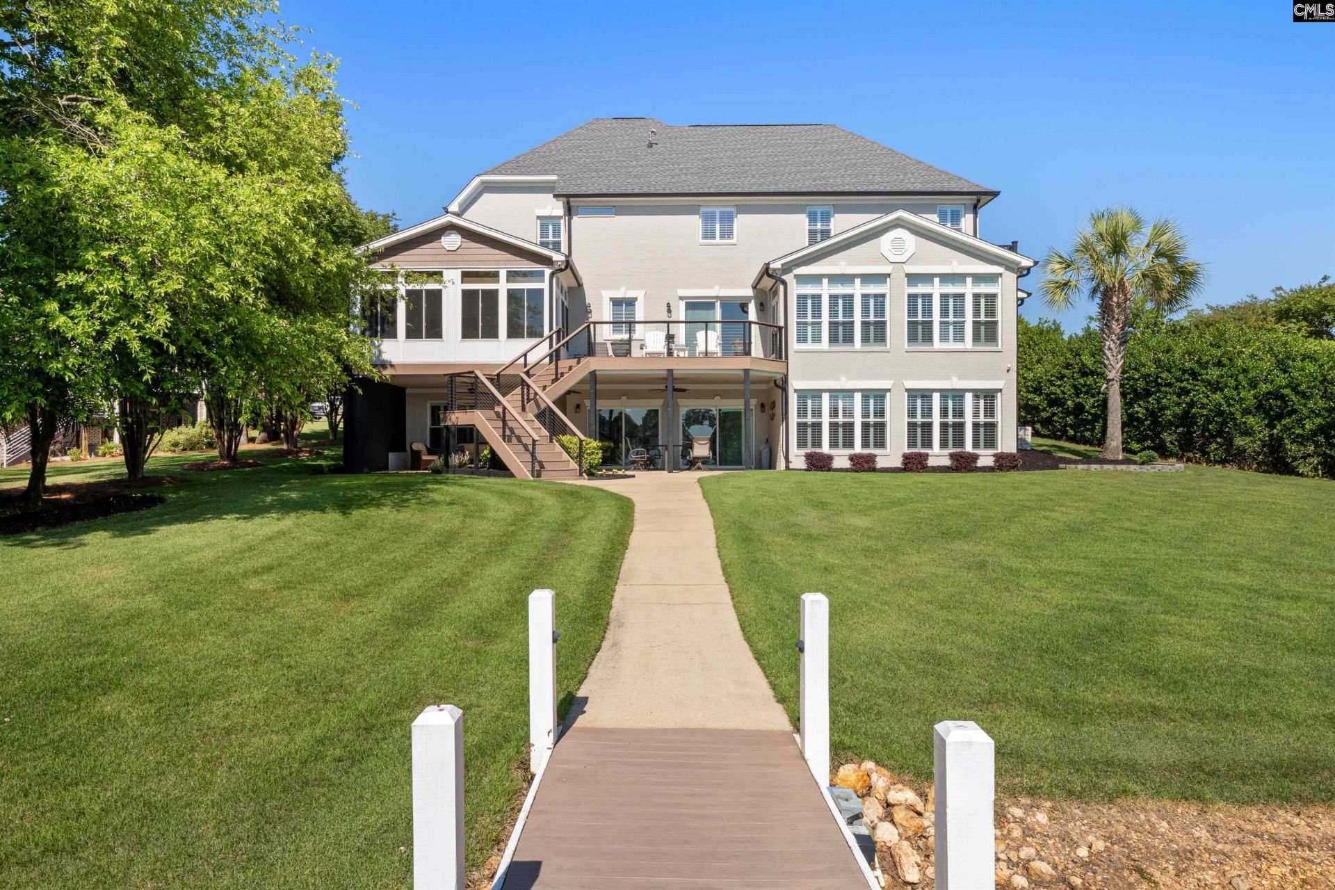 604 Wisteria Key Place  Photo 11