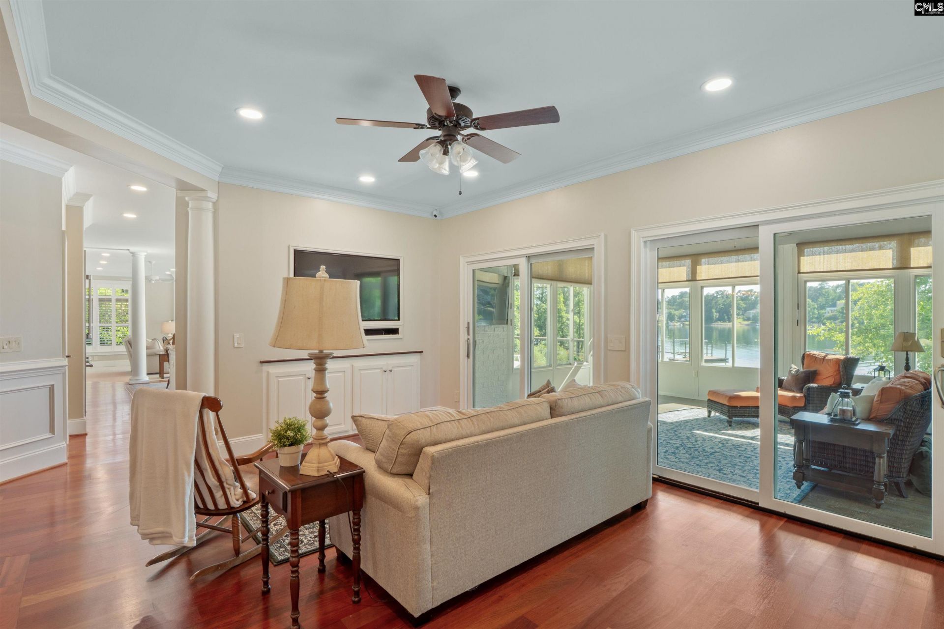 604 Wisteria Key Place  Photo 21