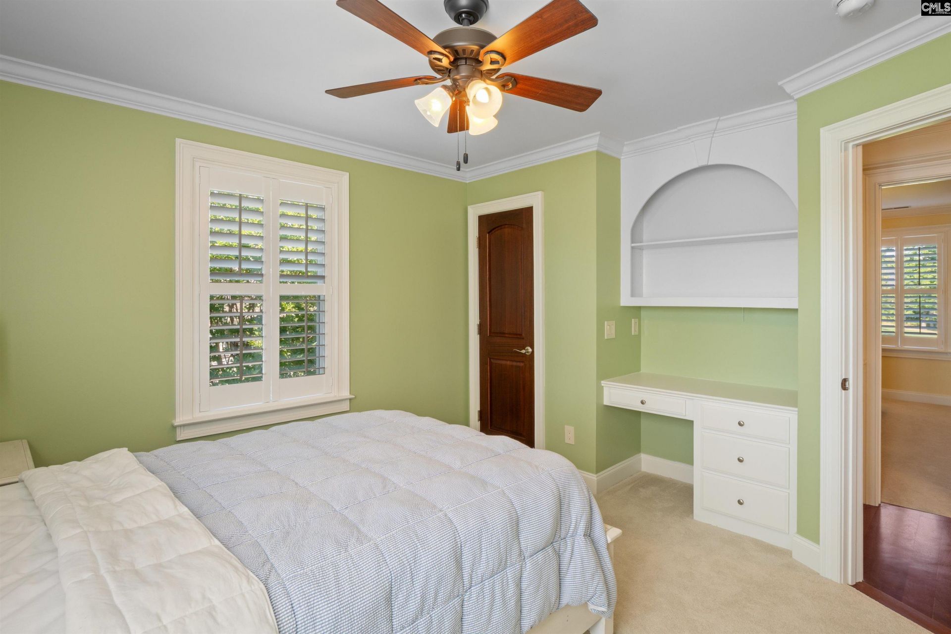 604 Wisteria Key Place  Photo 32