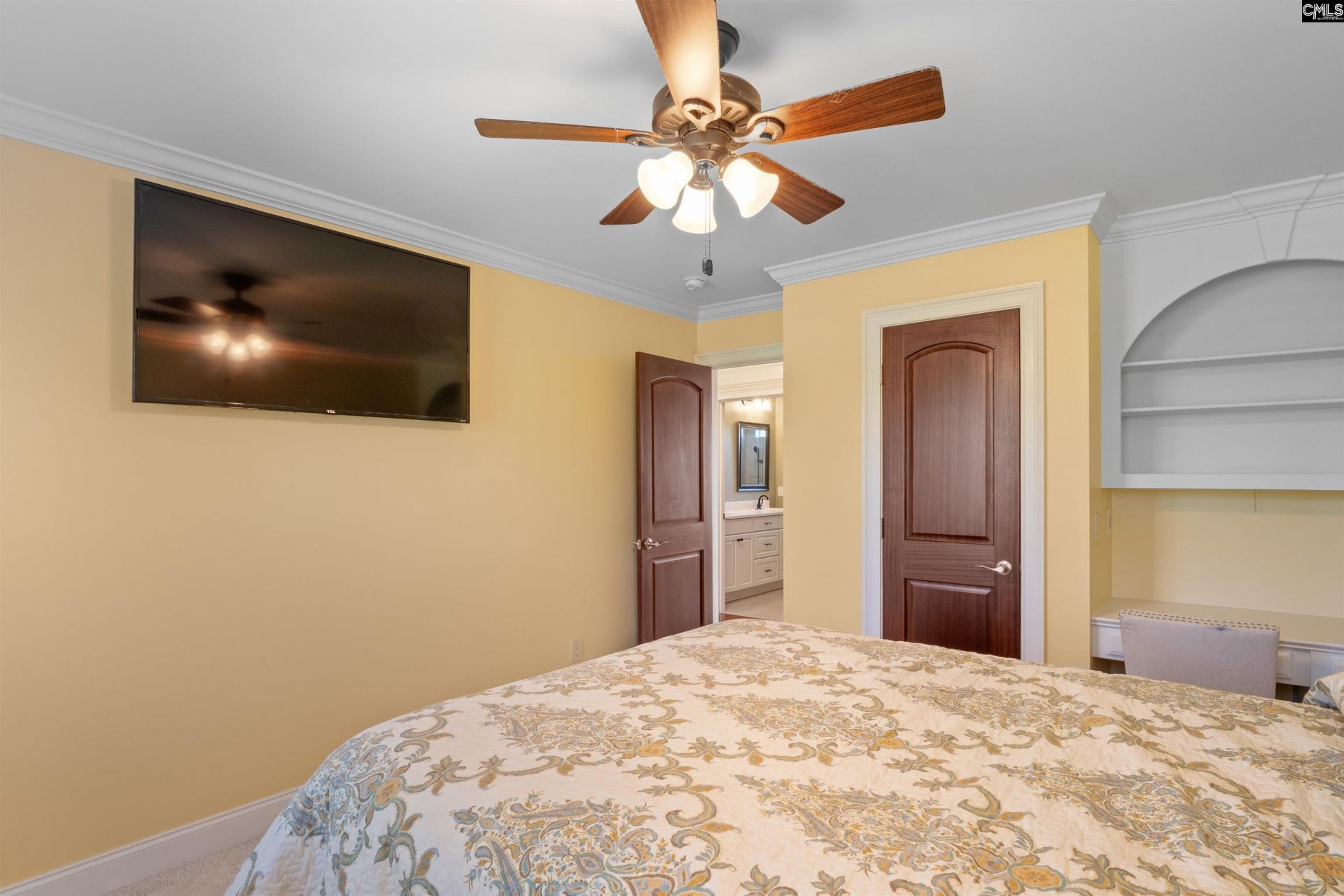604 Wisteria Key Place  Photo 34