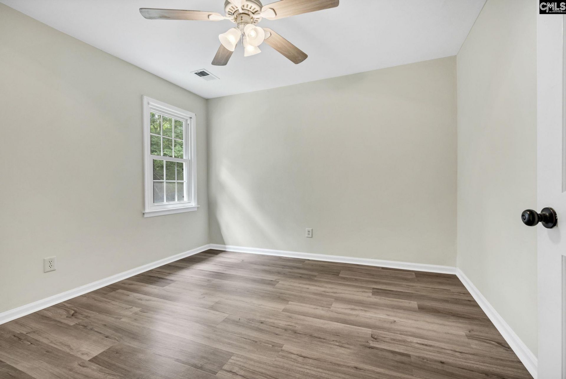 544 Kenton Drive  Photo 25