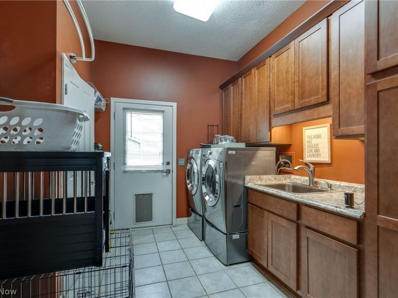 4364 Laburnum Drive, Akron, OH 44319 Photo 22