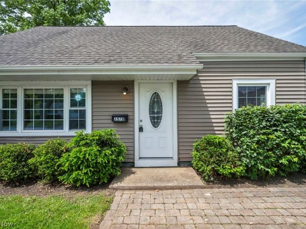 1578 11th Street , Cuyahoga Falls, OH 44221