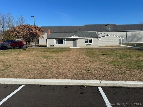 1030 Federal , Unit 100, Brookfield, CT 06804
