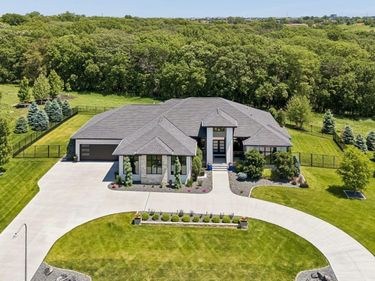 4215 S 230Th Plaza , Elkhorn, NE 68022