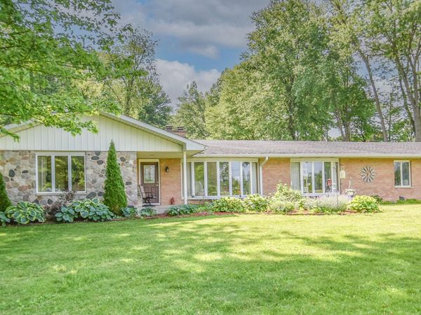 8391 OLD US 27 S, Marshall, MI 49068