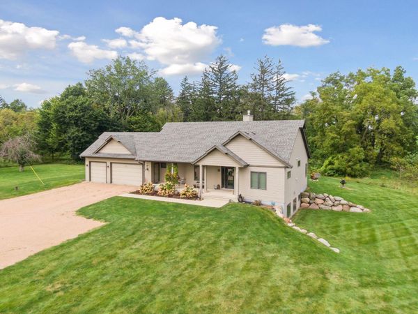 2675 35th Street W, Webster, MN 55088
