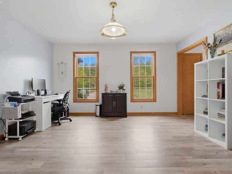 8904 Dean Road, Vermilion, OH 44089 Photo 10
