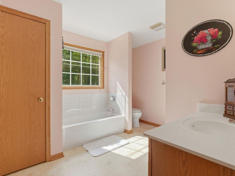 8904 Dean Road, Vermilion, OH 44089 Photo 36