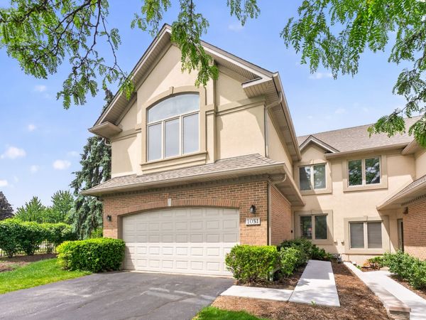 1051 W Sutton Court , Palatine, IL 60067