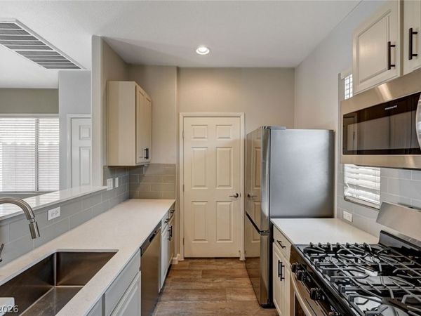 1645 Travis Jason Avenue , Las Vegas, NV 89106
