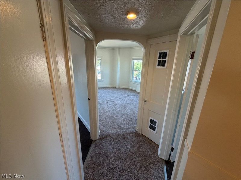15300 Waterloo Road, Unit 1, Cleveland, OH 44110 Photo 7