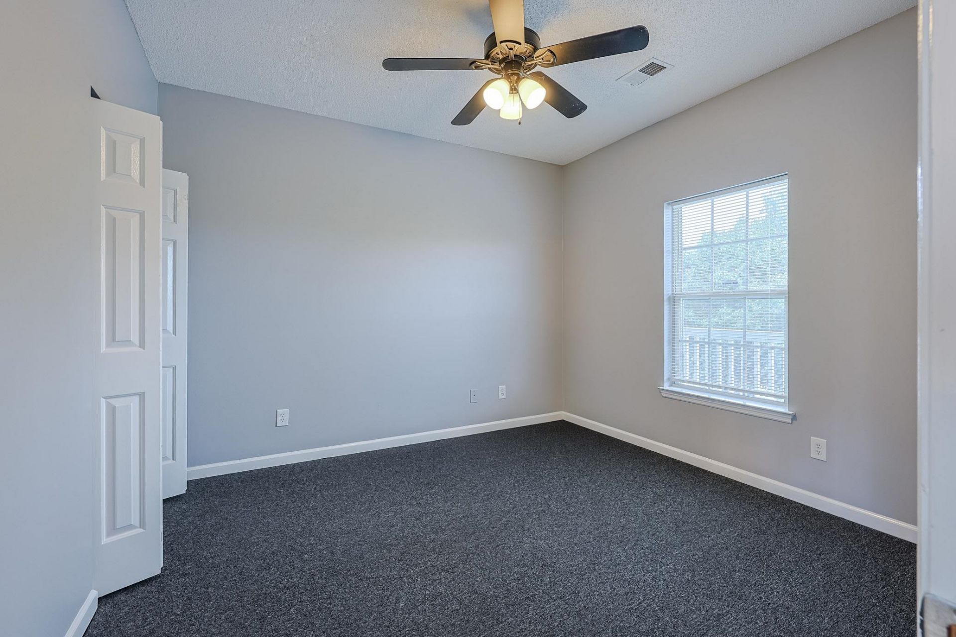 3935 Gladiola Ct.  Photo 12