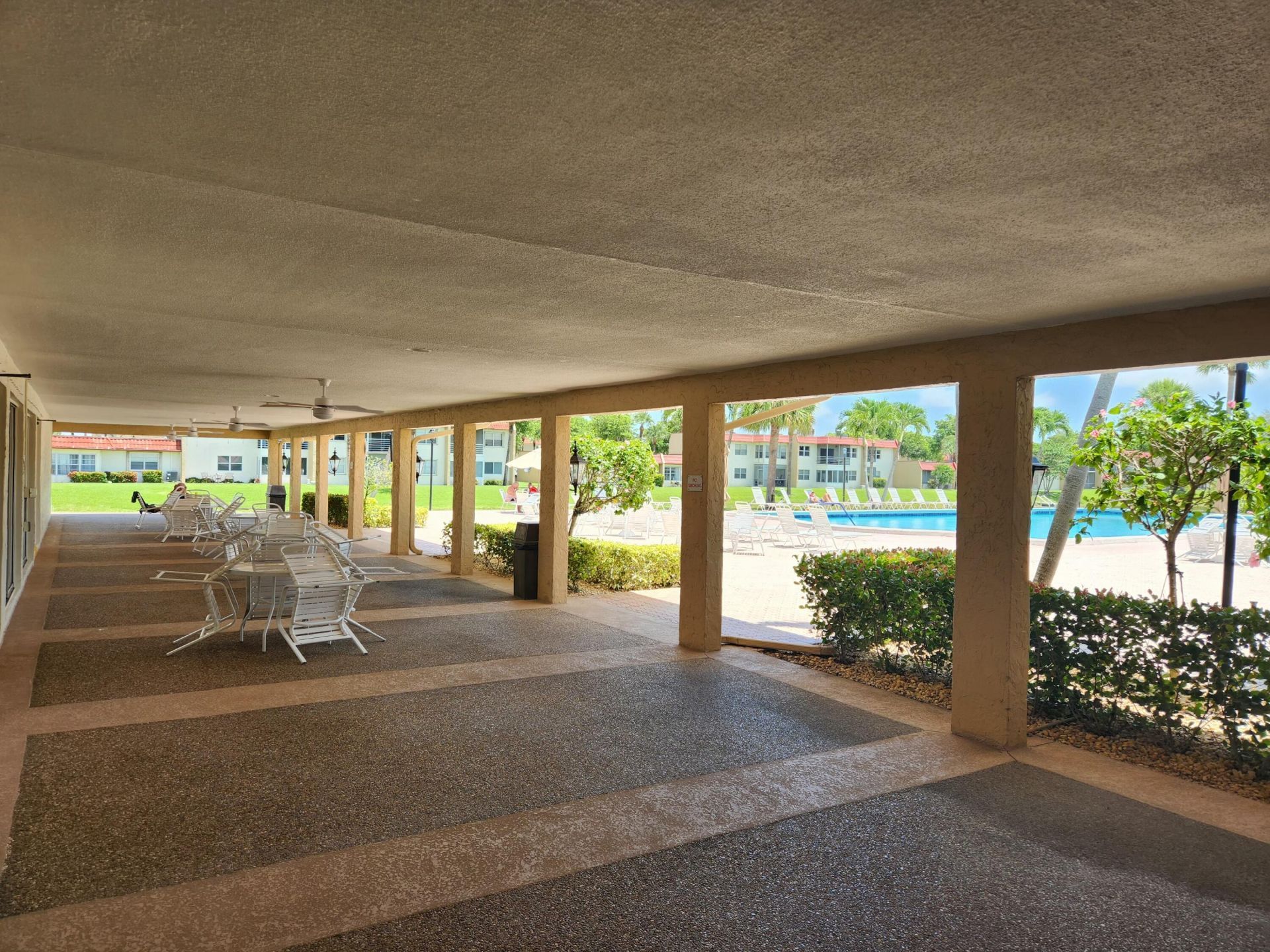 314 Lake Dora Drive, West Palm Beach, FL 33411 Photo