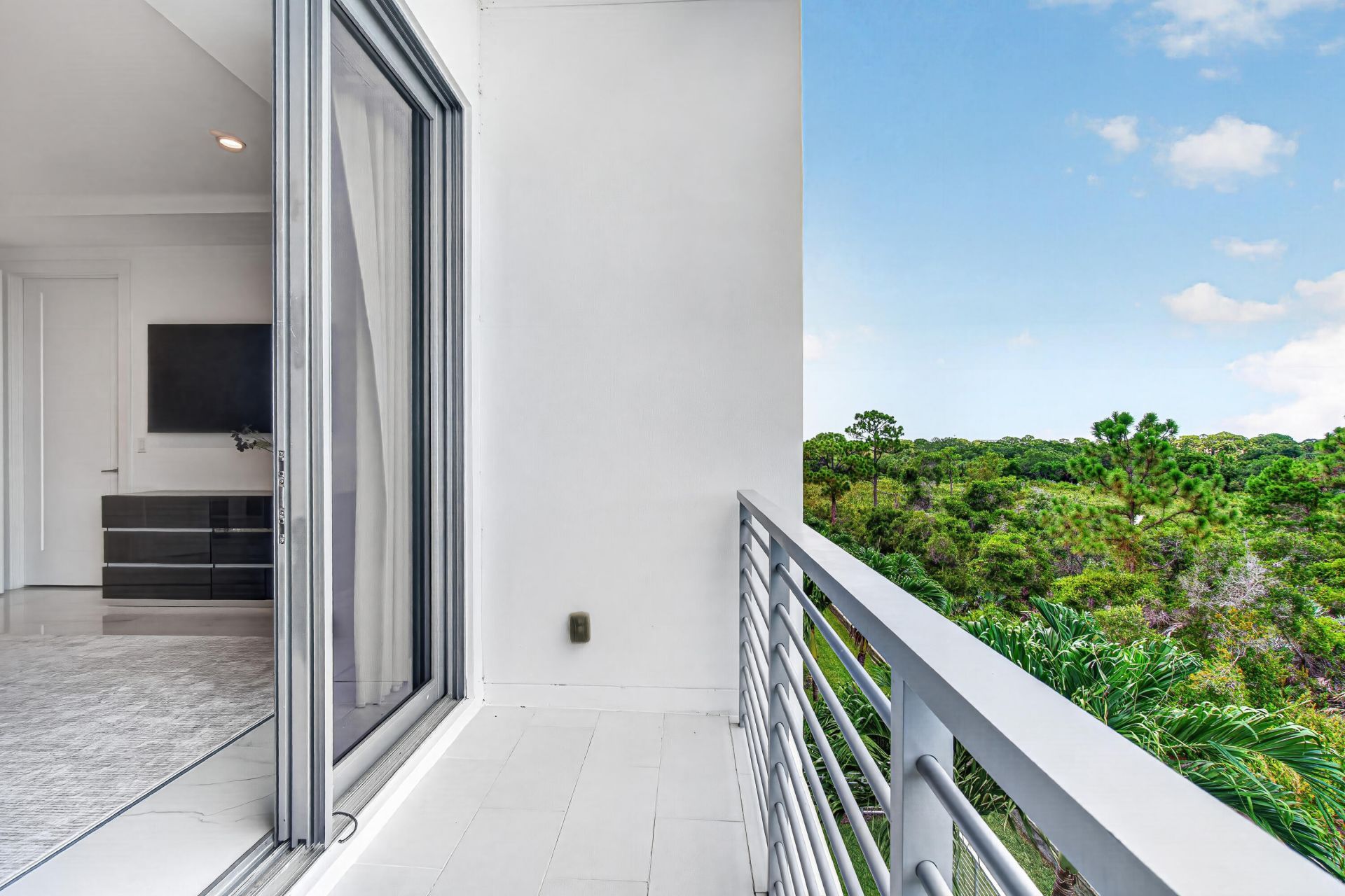 4130 NW 17th Avenue, Boca Raton, FL 33431 Photo