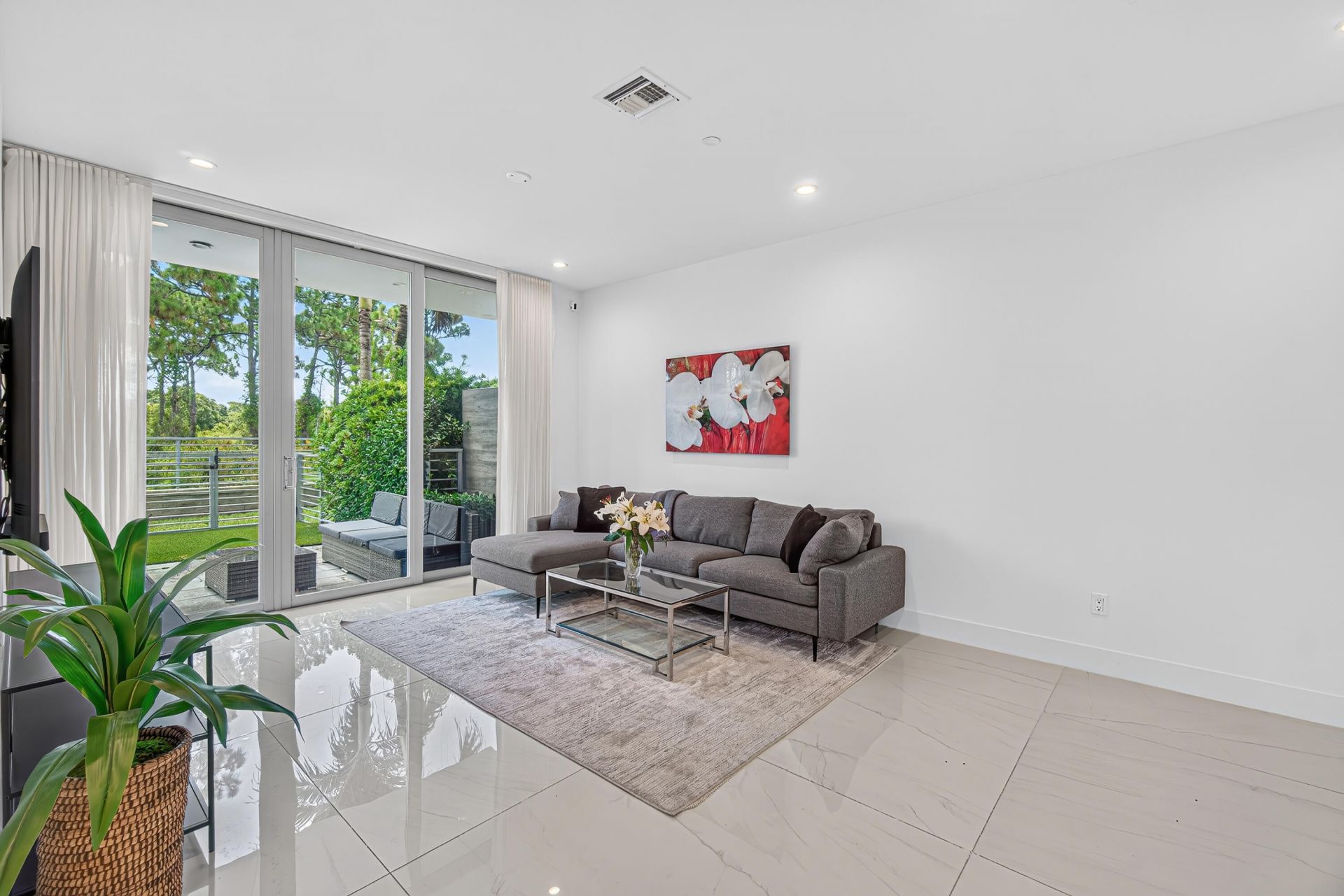 4130 NW 17th Avenue, Boca Raton, FL 33431 Photo