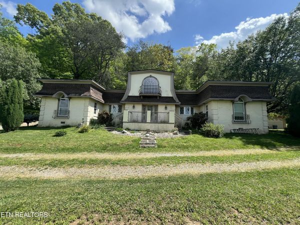 130 Old Knoxville Hwy, Oliver Springs, TN 37840