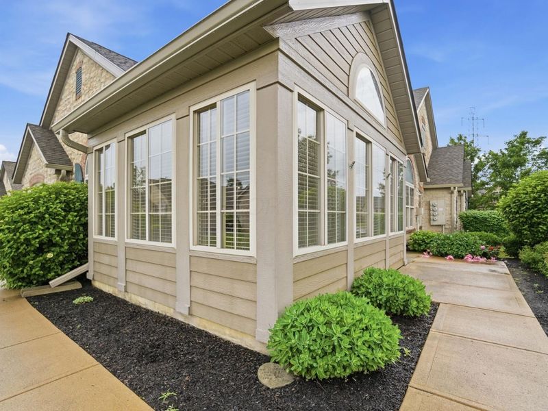 7267 Falls View Circle, Delaware, OH 43015 Photo 10