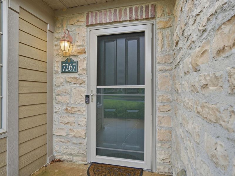 7267 Falls View Circle, Delaware, OH 43015 Photo 11