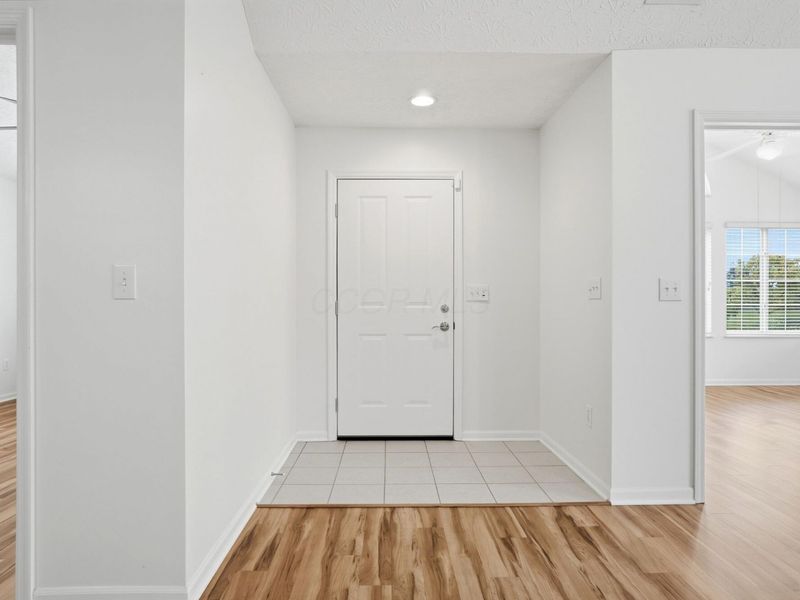 7267 Falls View Circle, Delaware, OH 43015 Photo 12
