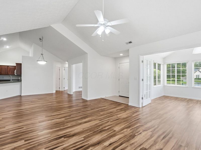7267 Falls View Circle, Delaware, OH 43015 Photo 18