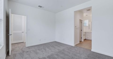 191 Log Pond Ln, Sacramento, CA 95818 Photo