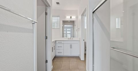 191 Log Pond Ln, Sacramento, CA 95818 Photo