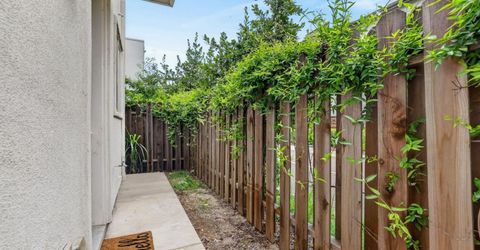 191 Log Pond Ln, Sacramento, CA 95818 Photo