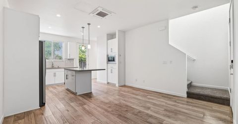 191 Log Pond Ln, Sacramento, CA 95818 Photo
