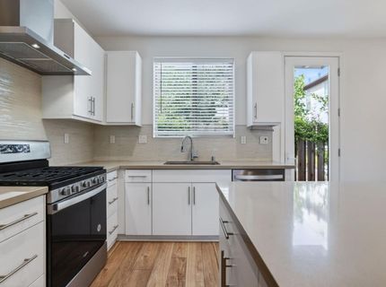 191 Log Pond Ln, Sacramento, CA 95818 Photo