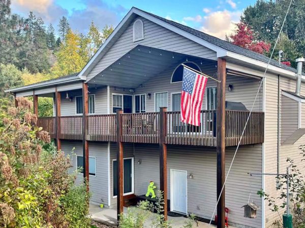 46491 Cedar Beau E Rd, Loon Lake, WA 99148