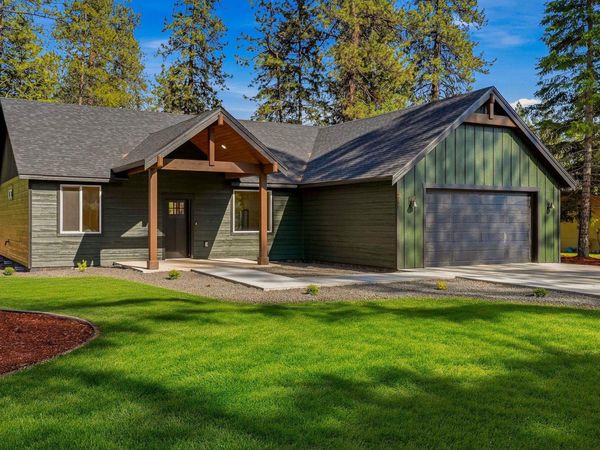 241 Hogans Way, Chewelah, WA 99109